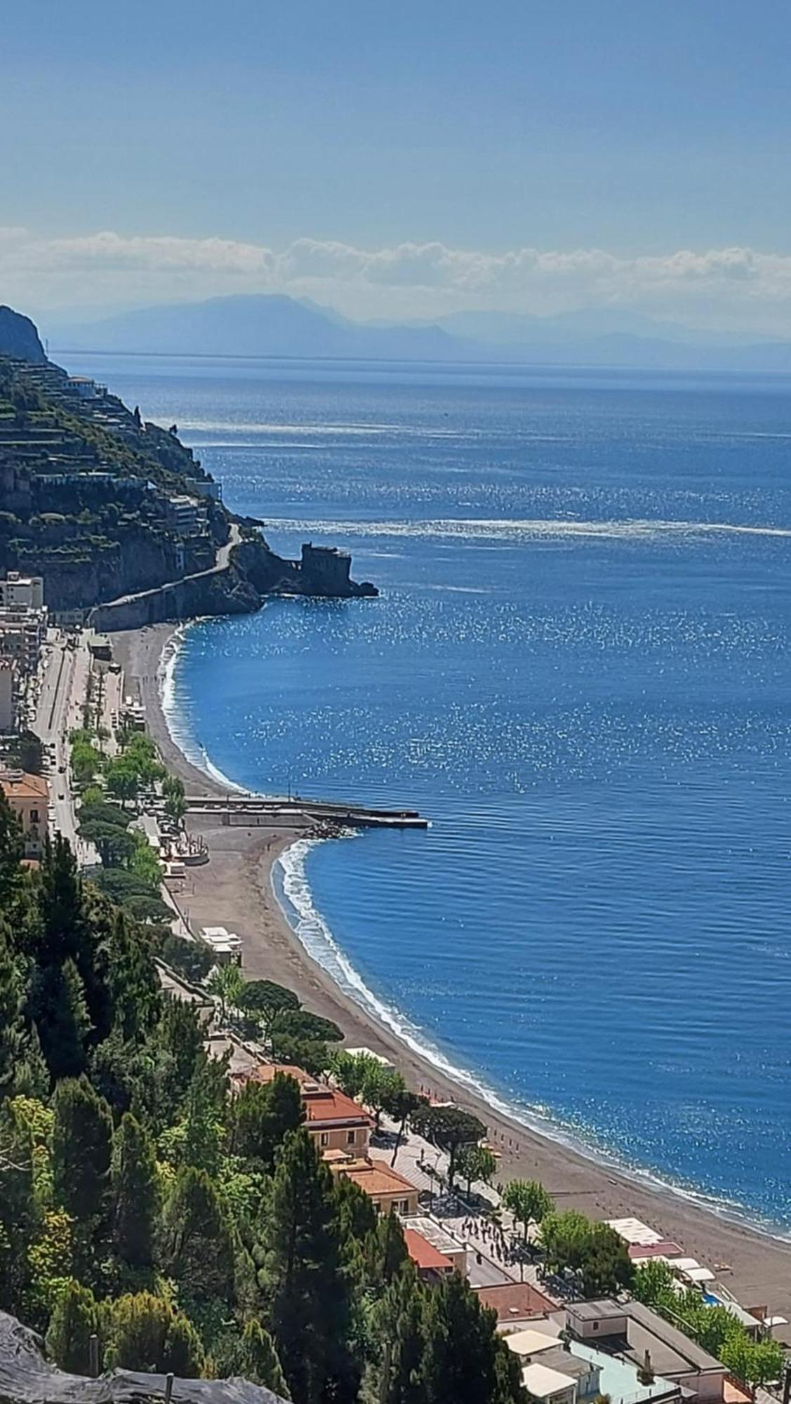 Galene - Beachfront In Costa D'Amalfi Maiori Ngoại thất bức ảnh